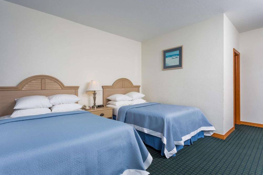 Days Inn Kill Devil Hills Oceanfront - Wilbur 6