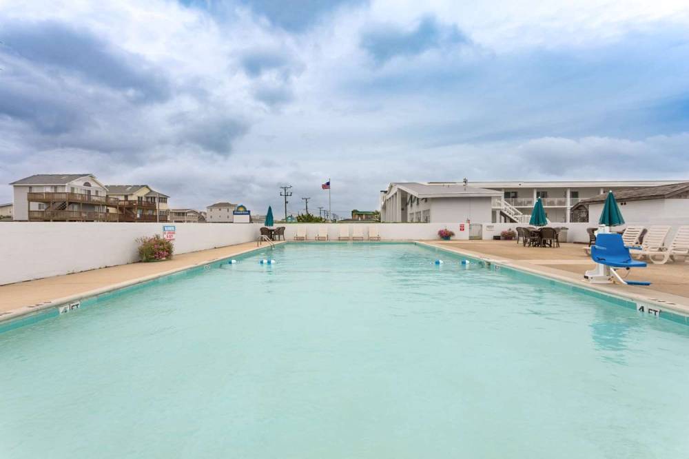Days Inn Kill Devil Hills Oceanfront - Wilbur 7