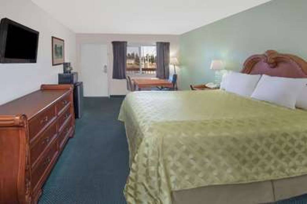 Days Inn Ontario Airport 8