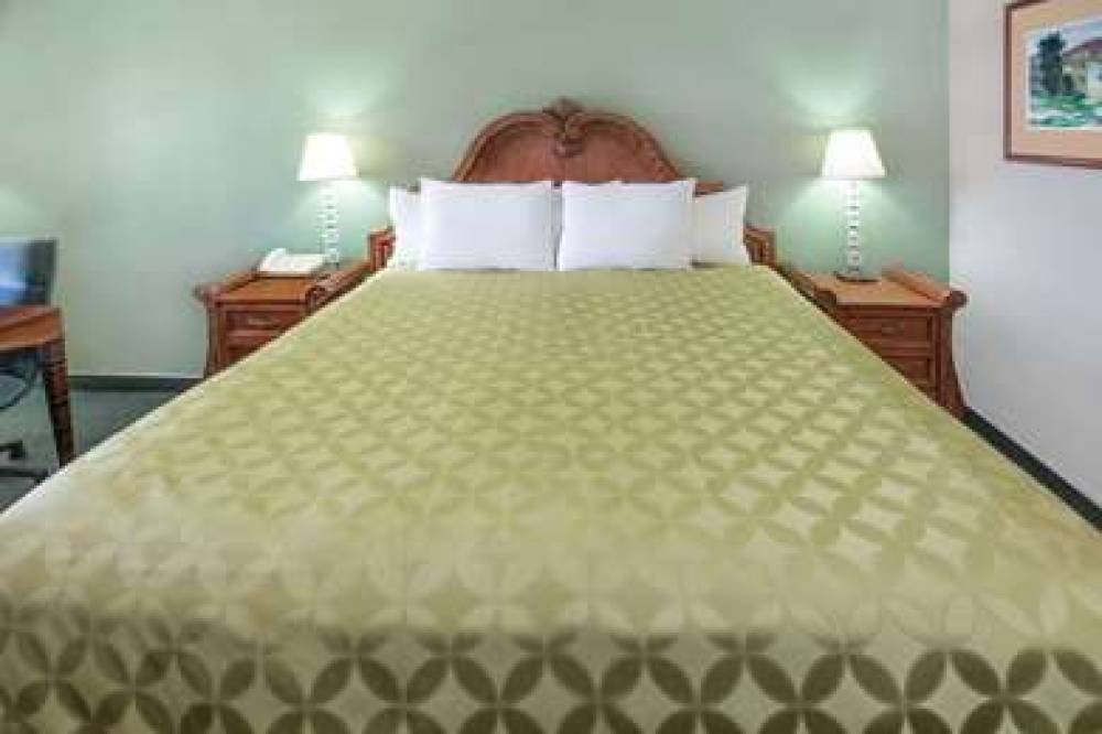 Days Inn Ontario Airport 6