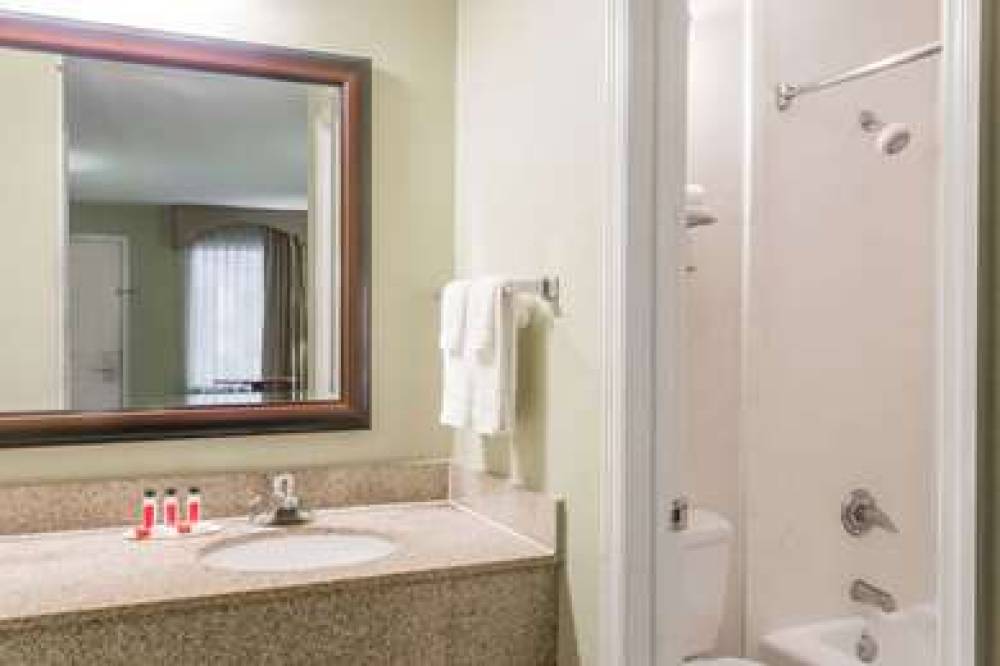 Days Inn Ormond Beach 6