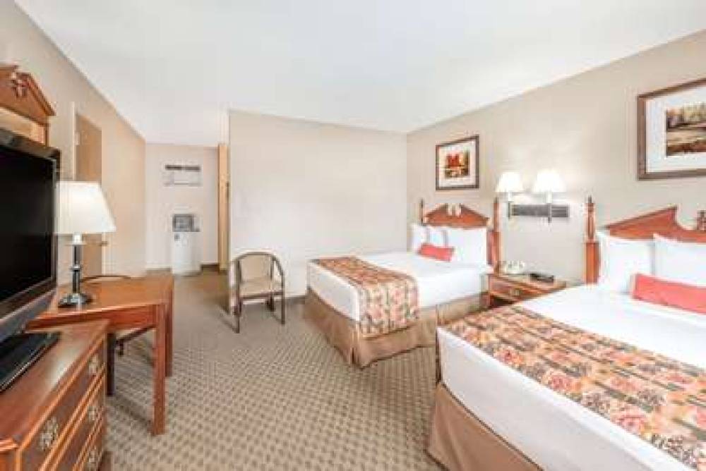 Days Inn Show Low 7