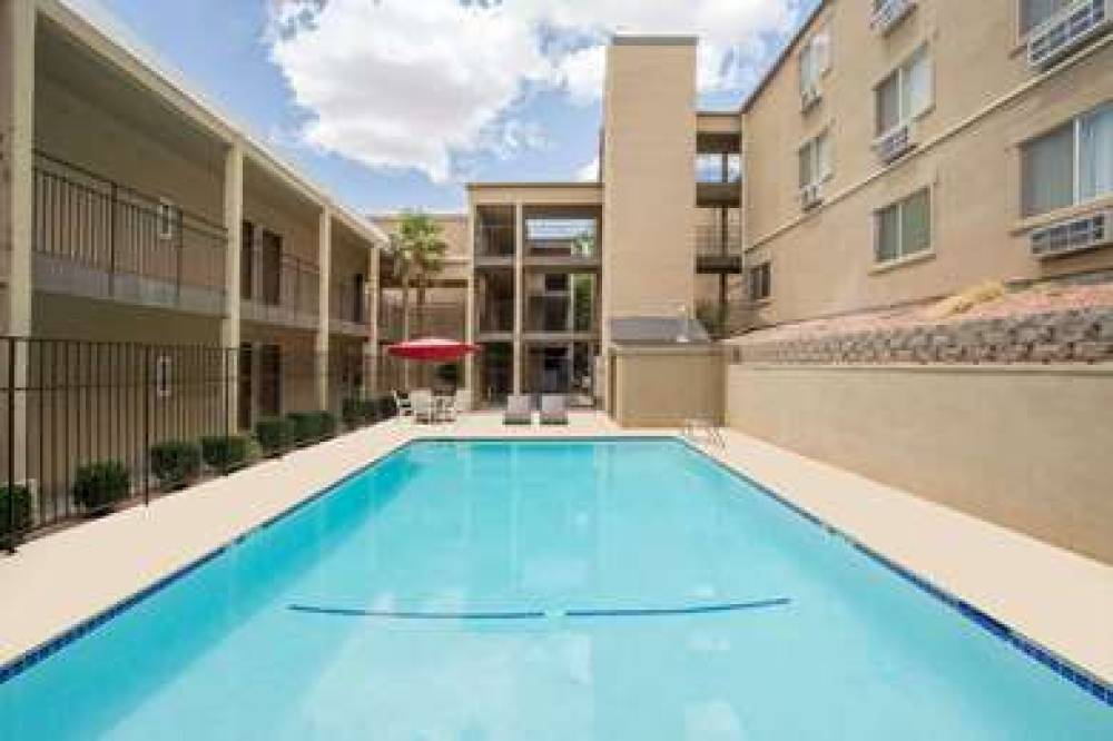 DAYS INN ST GEORGE 7