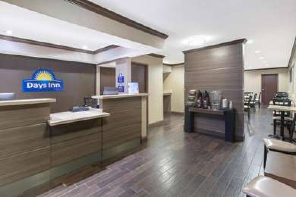 DAYS INN & SUITES BY WYNDHAM A 3