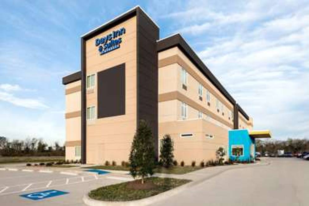 Days Inn & Suites By Wyndham Beaumo