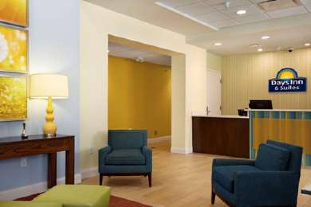 DAYS INN & SUITES BY WYNDHAM, CALDW 3