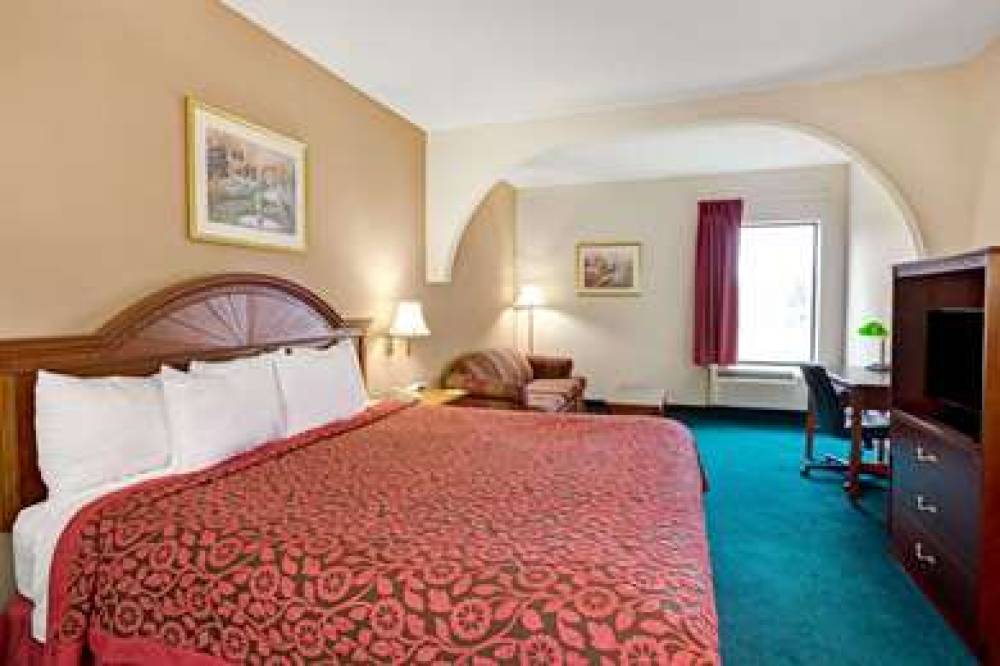 Days Inn & Suites By Wyndham Louisville SW 10