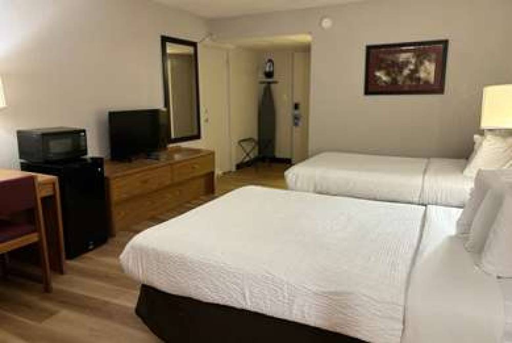 DAYS INN WILLIAMSPORT 8