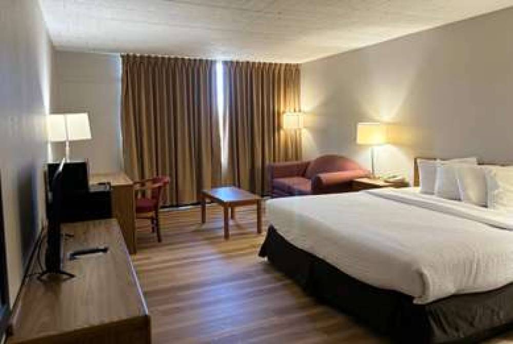 DAYS INN WILLIAMSPORT 7
