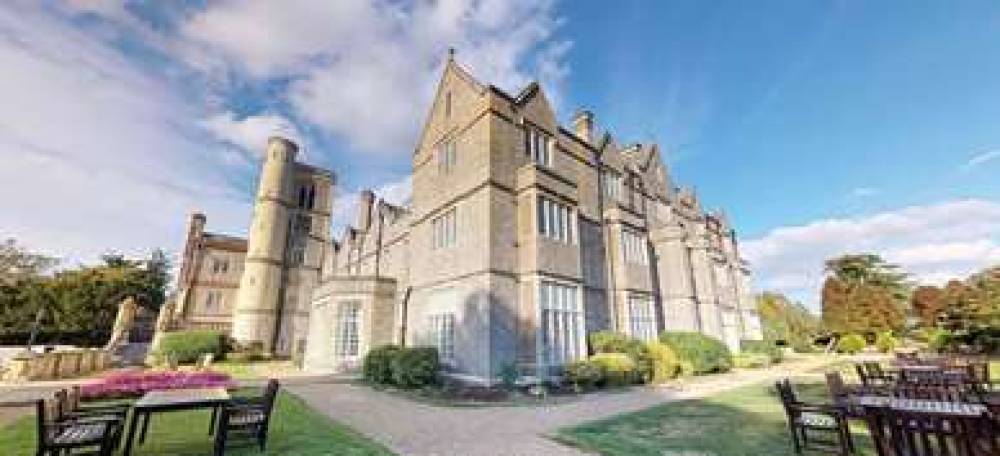 DE VERE HORSLEY ESTATE 6