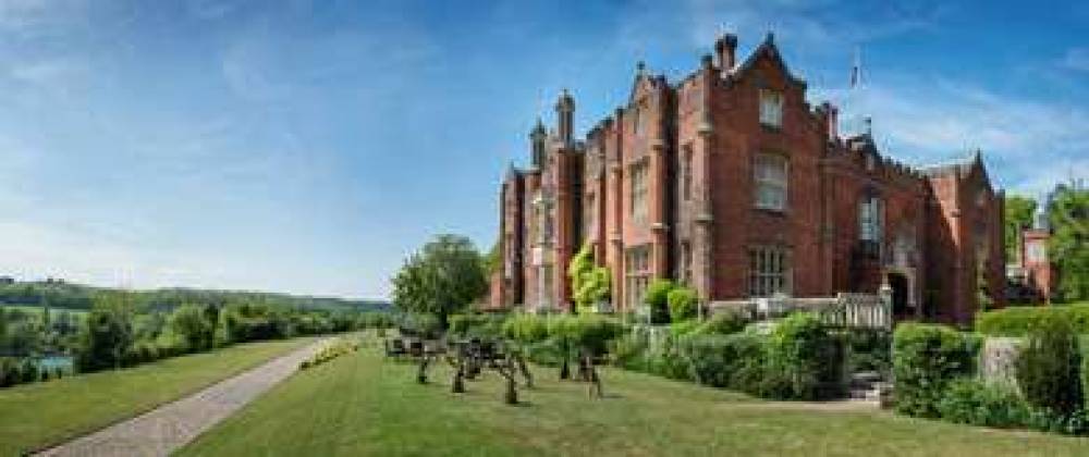 DE VERE LATIMER ESTATE 6