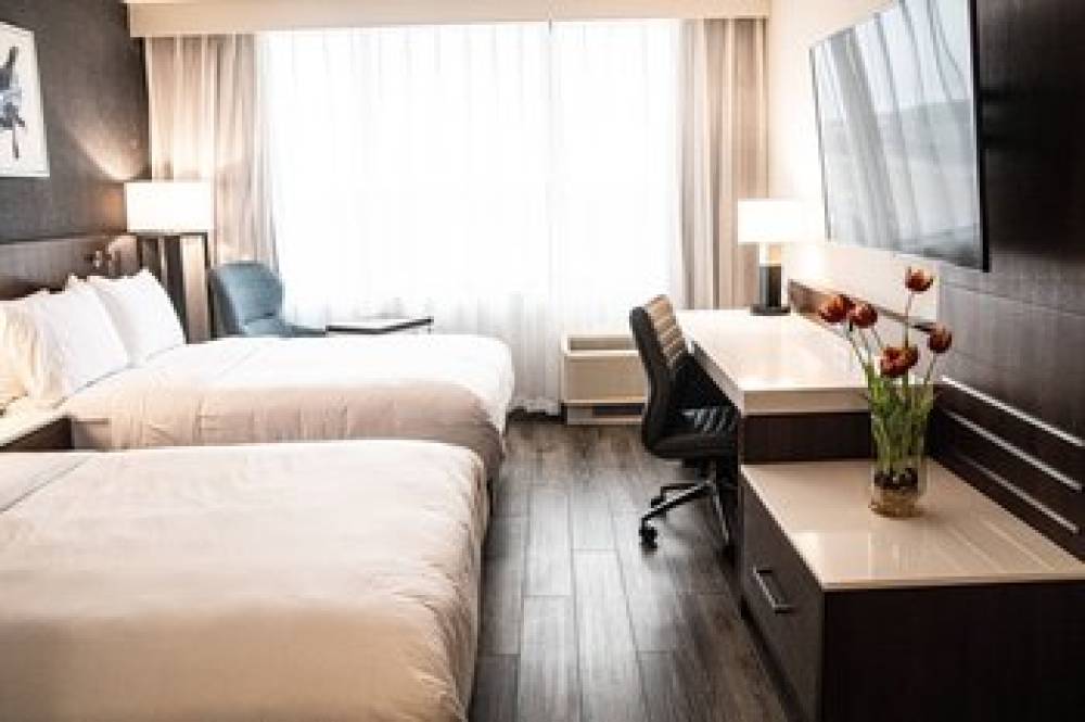 Delta Hotels By Marriott Cincinnati Sharonville 6
