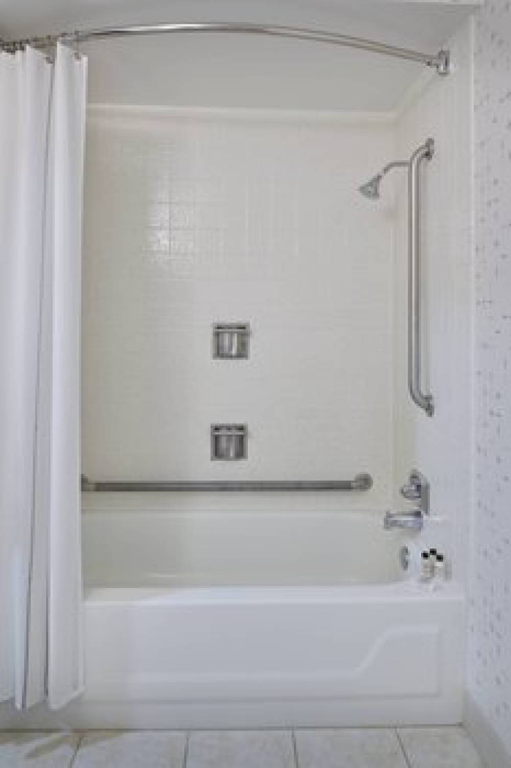 Delta Hotels By Marriott Detroit Novi 1