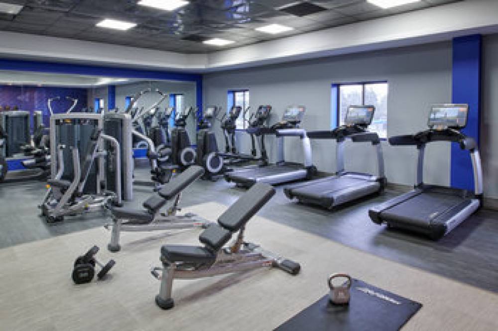 Delta Hotels By Marriott Detroit Novi 10