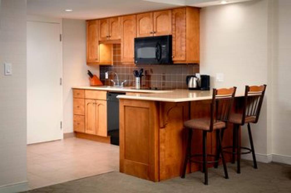 Delta Hotels By Marriott Prince Edward 5