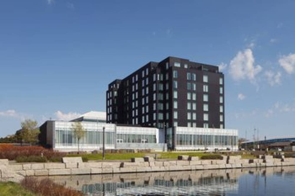 Delta Hotels By Marriott Thunder Bay 3