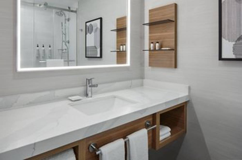 Delta Hotels By Marriott Toronto Markham 7