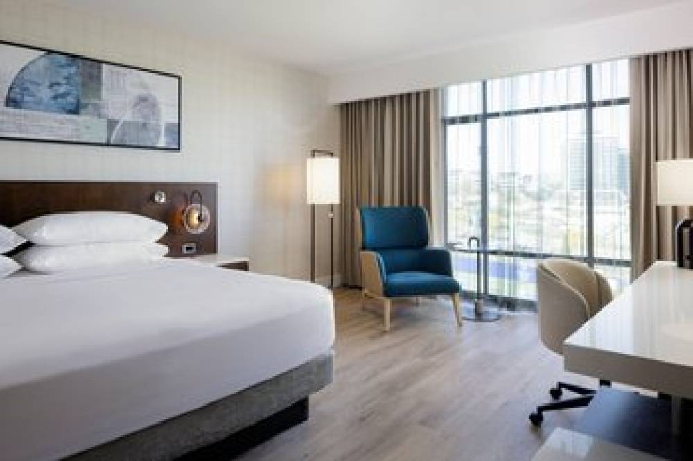 Delta Hotels By Marriott Victoria Ocean Pointe Resort 9