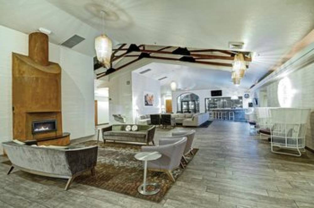 DESERT ROSE RESORT 10