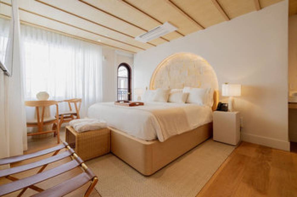 Donatella Boutique Hotel 4