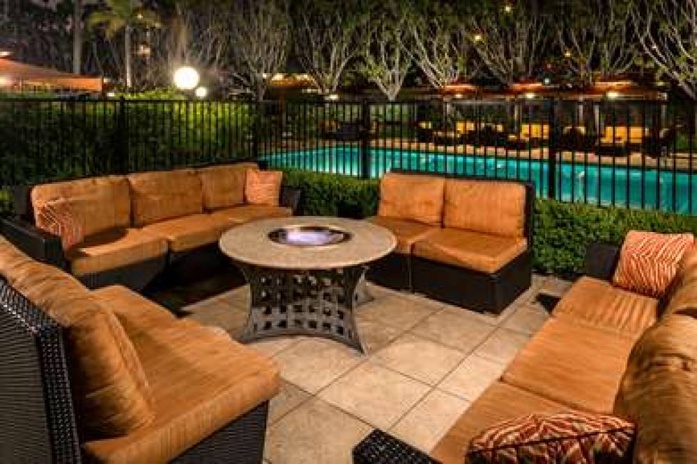 DoubleTree By Hilton Carson, CA 5