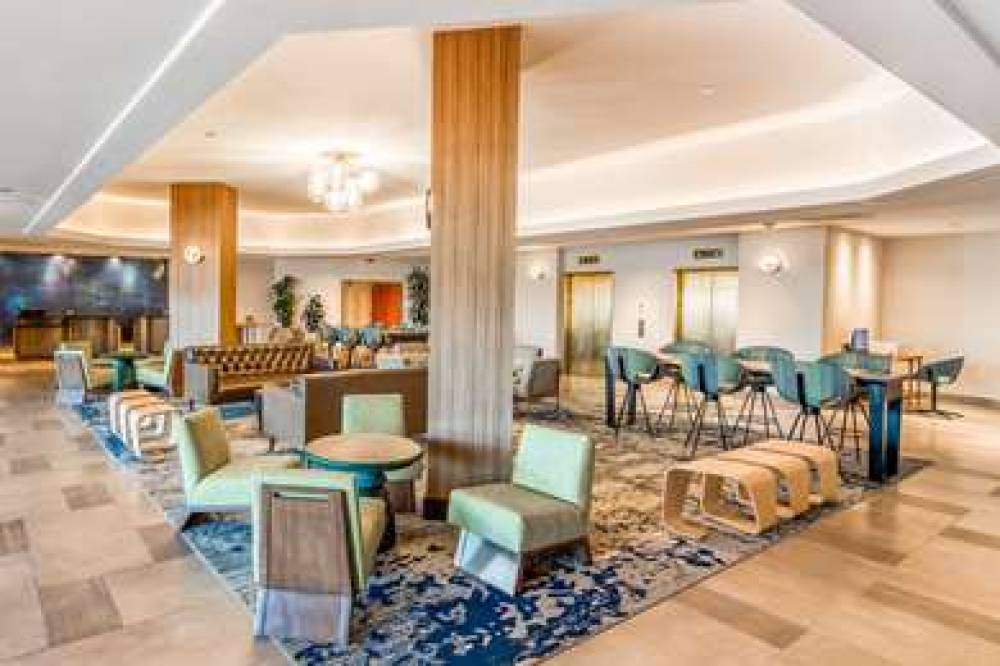 DoubleTree By Hilton Carson, CA 10