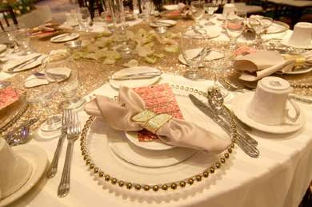 DoubleTree By Hilton Chicago-Alsip 6