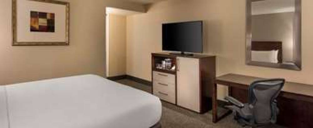DoubleTree By Hilton Chicago/Schaumburg 6