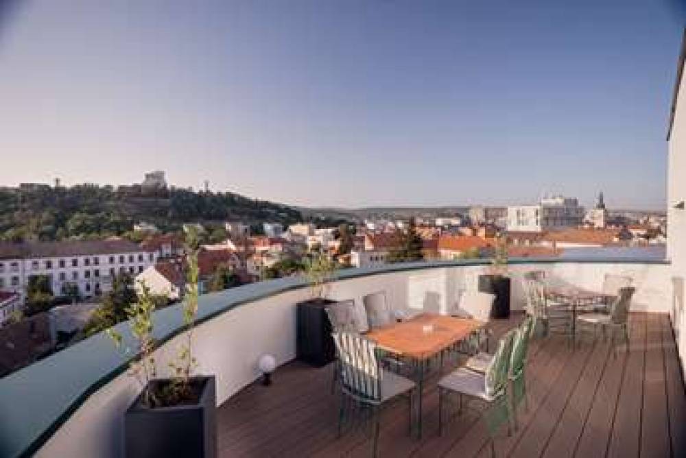 DOUBLETREE BY HILTON CLUJ  CITY PL 9