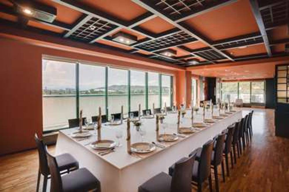 DOUBLETREE BY HILTON CLUJ  CITY PL 10