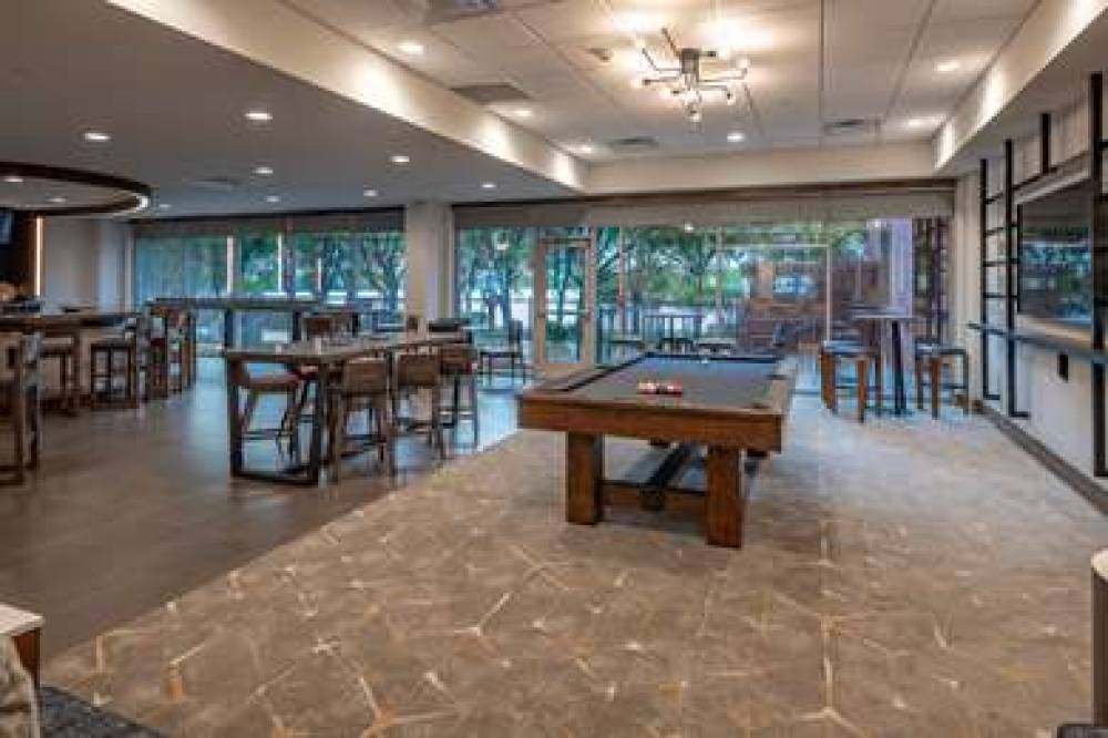 DoubleTree By Hilton Dallas-Farmers Branch, TX 7