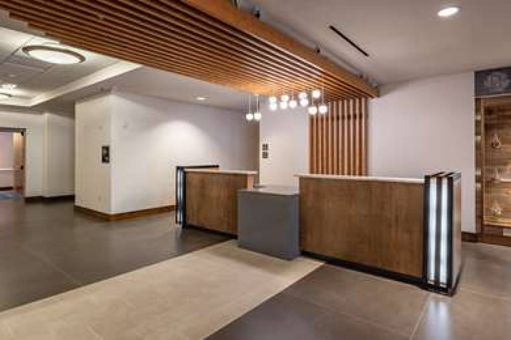 DoubleTree By Hilton Dallas-Farmers Branch, TX 10