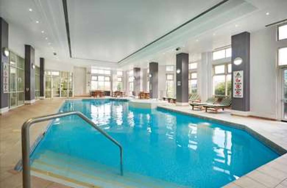 DOUBLETREE BY HILTON DARTFORD BRIDG 2