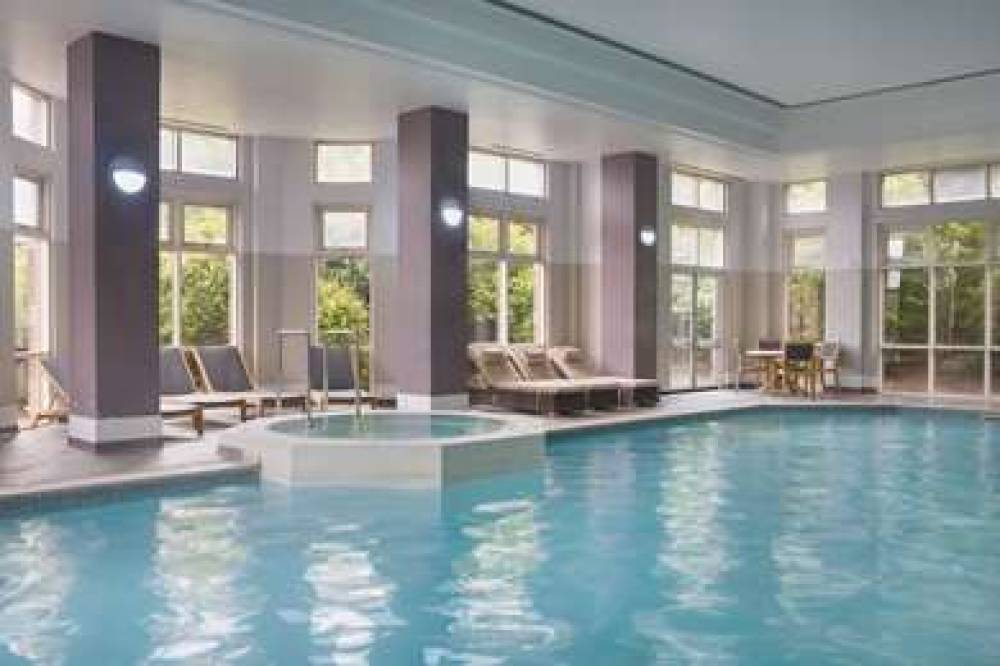 DOUBLETREE BY HILTON DARTFORD BRIDG 3