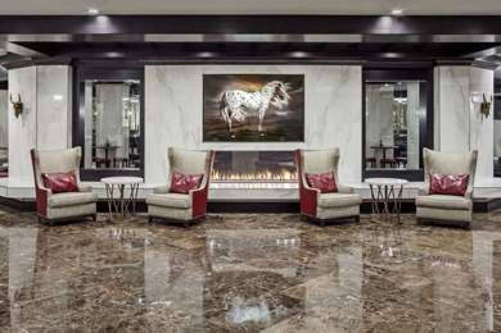 DoubleTree By Hilton Denver 4