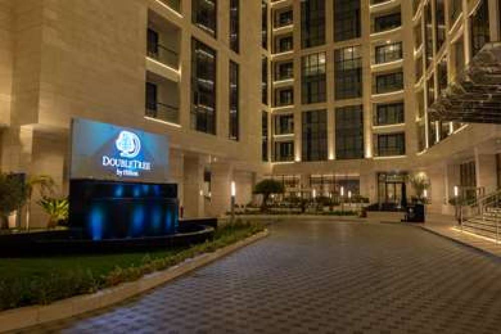 Doubletree By Hilton Doha Downtown