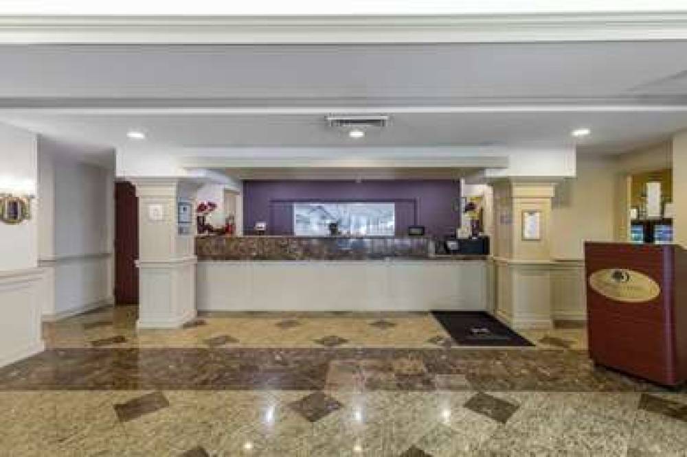 DoubleTree By Hilton Downtown Wilmington - Legal  2