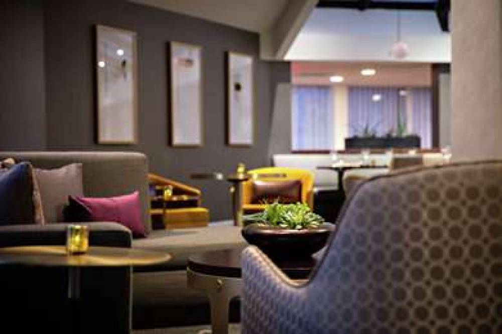 DOUBLETREE BY HILTON FAIRFIELD 8