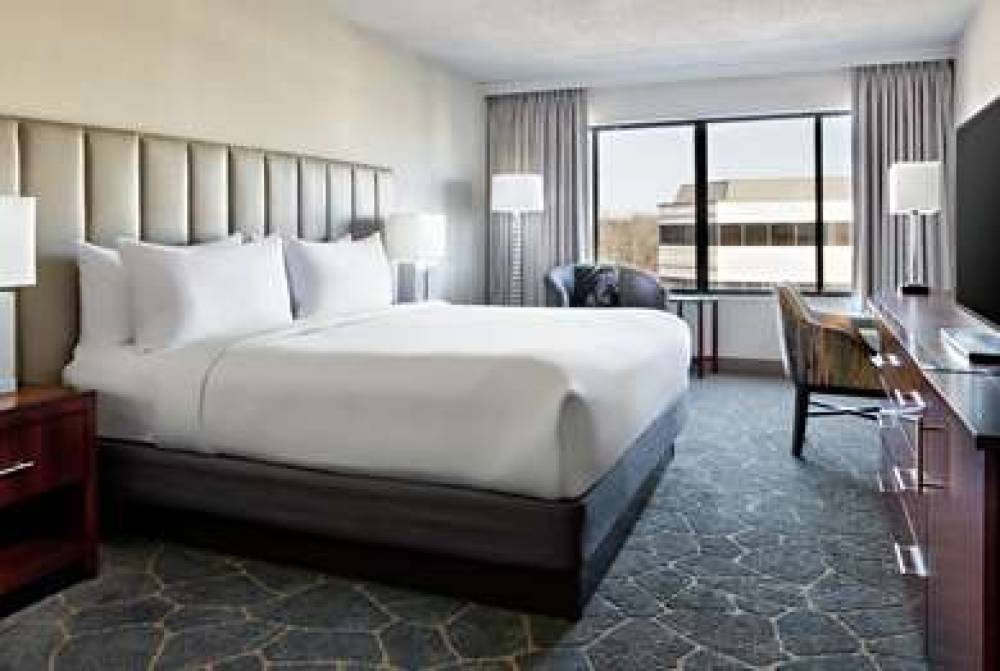 DOUBLETREE BY HILTON FAIRFIELD 7