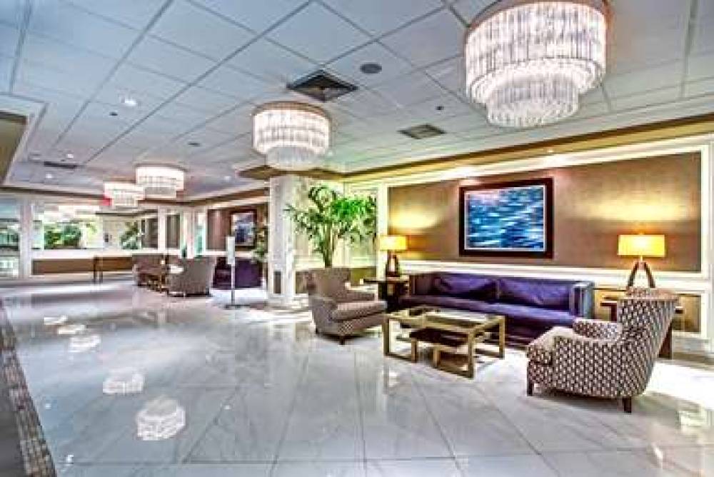 DoubleTree By Hilton Grand Hotel Biscayne Bay 4