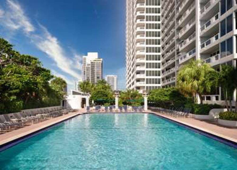 DoubleTree By Hilton Grand Hotel Biscayne Bay 10