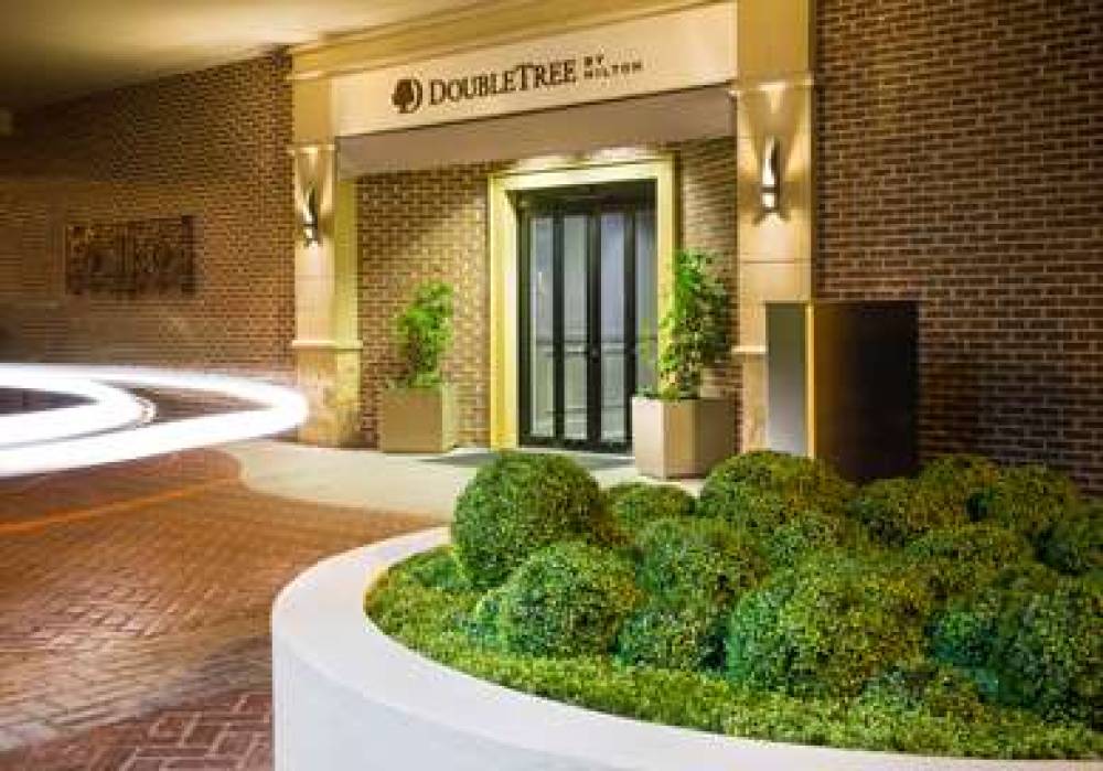 Doubletree By Hilton Hotel Savannah Historic Dist