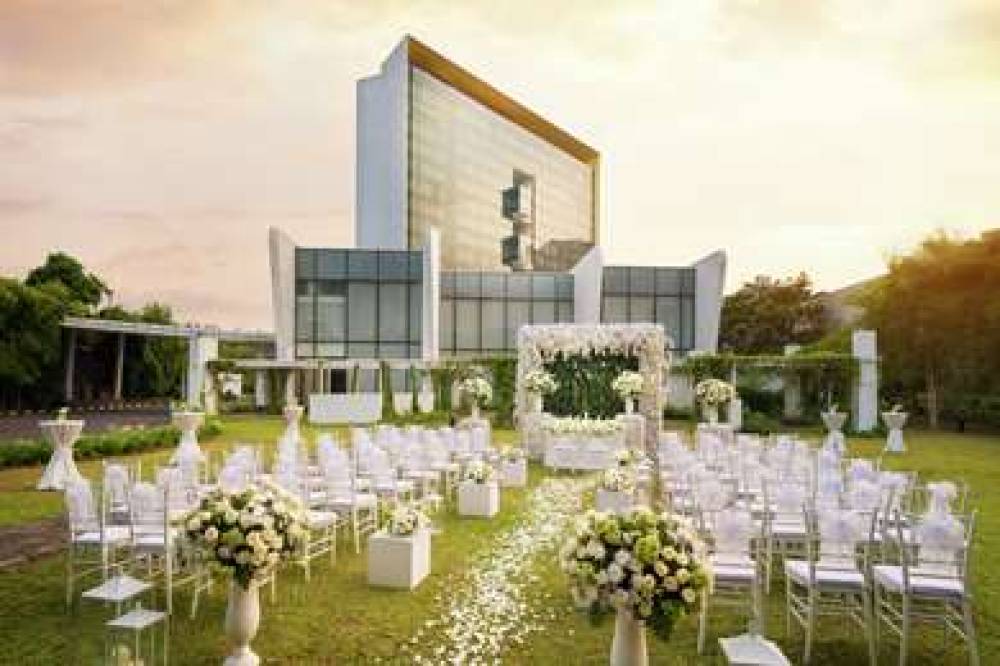 DOUBLETREE BY HILTON JAKARTA - DIPO 3