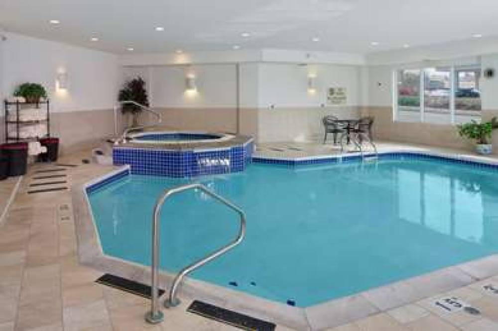 DoubleTree By Hilton Jefferson City 6
