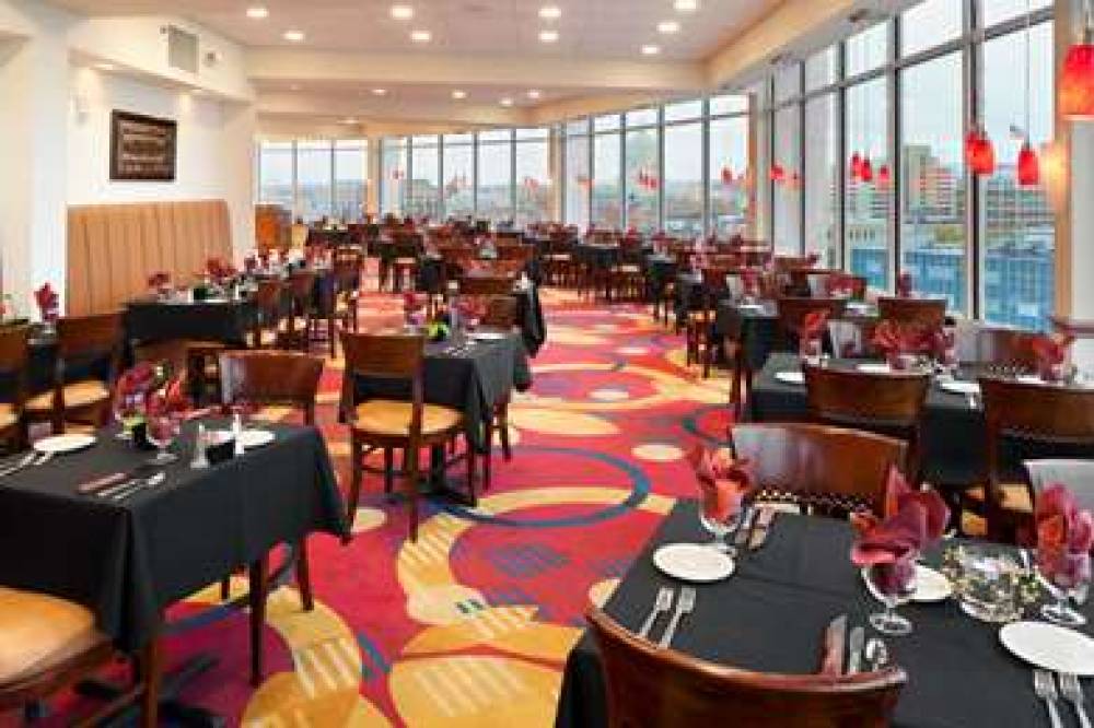 DoubleTree By Hilton Jefferson City 10