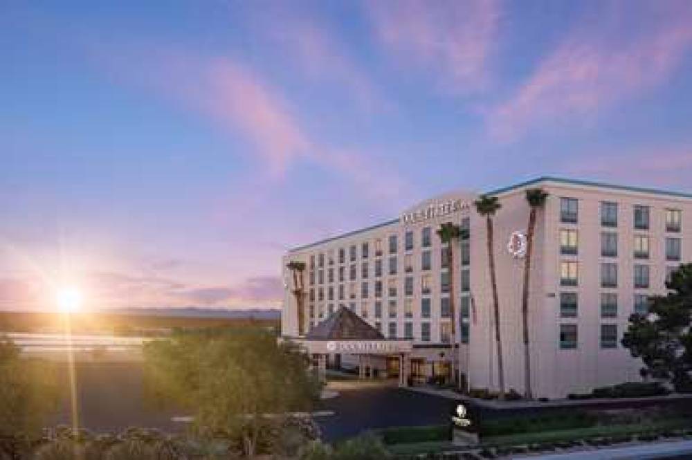 DoubleTree By Hilton Las Vegas Airport 2