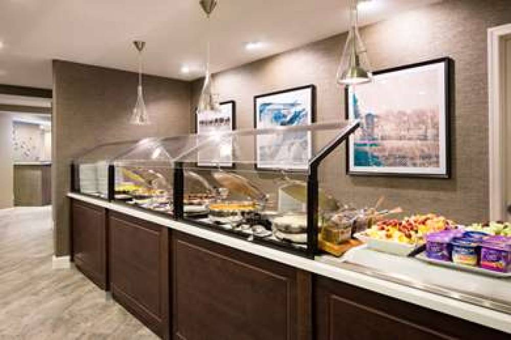 DOUBLETREE BY HILTON LAUREL 10