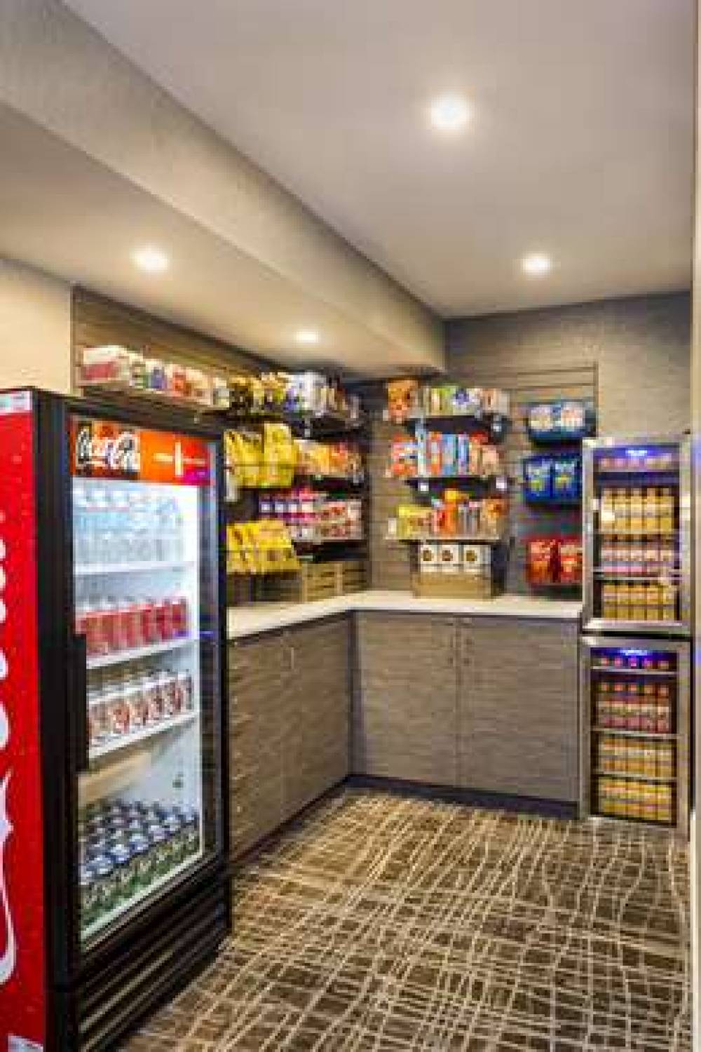 DOUBLETREE BY HILTON LAUREL 9