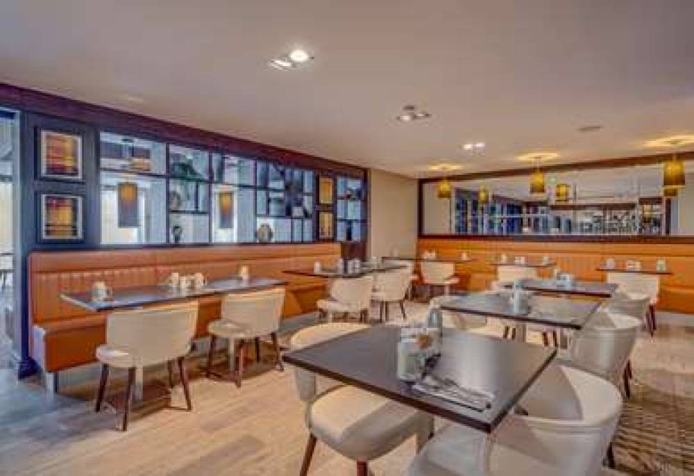 DOUBLETREE BY HILTON LONDON EALING 9