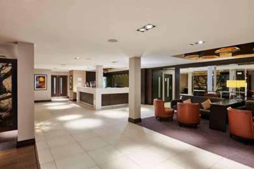 DOUBLETREE BY HILTON LONDON EALING 3